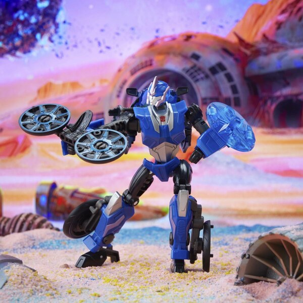 Transformers Legacy Deluxe Arcee Official Image  (3 of 60)